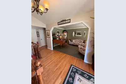 1179 N 3150 E, Layton, UT 84040 - Photo 29
