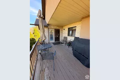 1179 N 3150 E, Layton, UT 84040 - Photo 11