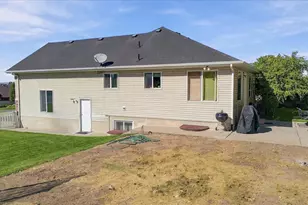 240 W 540 S, Providence, UT 84332 - Photo 57