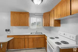 626 S 400 E, Payson, UT 84651 - Photo 7