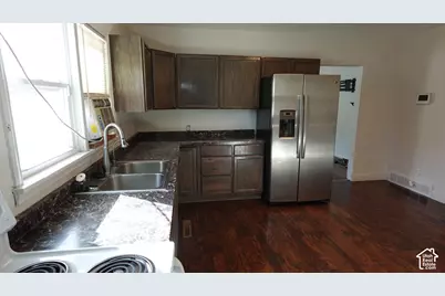 387 E 200 S, Payson, UT 84651 - Photo 9