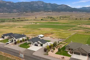 244 E Sevier River Rd, Central Valley, UT 84754 - Photo 11