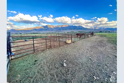244 E Sevier River Rd, Central Valley, UT 84754 - Photo 13