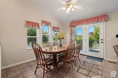 13027 S 3160 W, Riverton, UT 84065 - Photo 7