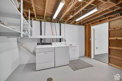 1664 E Gordon Ave E, Layton, UT 84040 - Photo 33