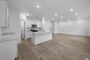 1609 S Sinawava Dr, Washington, UT 84780 - Photo 17