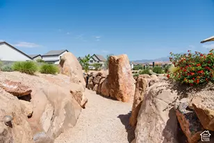 1609 S Sinawava Dr, Washington, UT 84780 - Photo 47