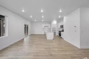 1609 S Sinawava Dr, Washington, UT 84780 - Photo 13