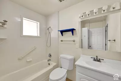 935 N 325 W, Bountiful, UT 84010 - Photo 11