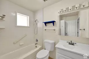 935 N 325 W, Bountiful, UT 84010 - Photo 11