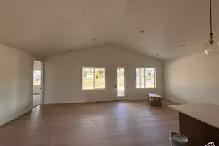 3378 W 900 N, Layton, UT 84041 - Photo 5