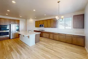 635 S Chan Dr E, Grantsville, UT 84029 - Photo 3