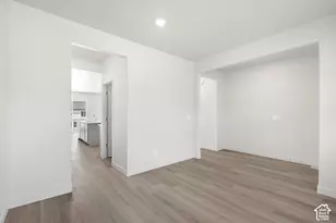 908 E Cody St, Eagle Mountain, UT 84005 - Photo 9