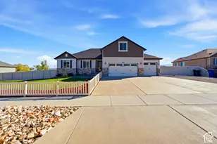 445 S Hinckley Rd, Grantsville, UT 84029 - Photo 1
