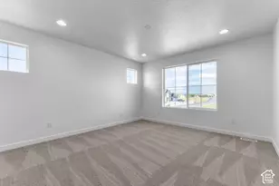 2286 N Hooded Crane Dr, Clinton, UT 84015 - Photo 21