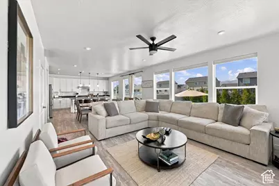 7939 N Seattle Slew Rd, Eagle Mountain, UT 84005 - Photo 9