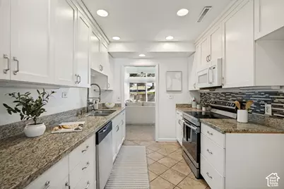 116 S Tartarian E, Bountiful, UT 84010 - Photo 11