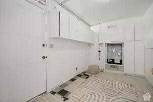116 S Tartarian E, Bountiful, UT 84010 - Photo 23