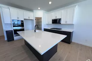 2577 N Scarlet Rd, Eagle Mountain, UT 84005 - Photo 9