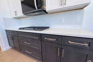 2577 N Scarlet Rd, Eagle Mountain, UT 84005 - Photo 9
