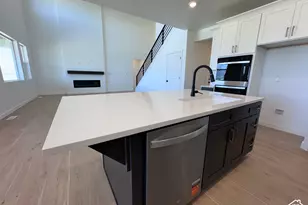 2577 N Scarlet Rd, Eagle Mountain, UT 84005 - Photo 11