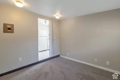 429 Center St, Clearfield, UT 84015 - Photo 9