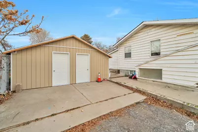 429 Center St, Clearfield, UT 84015 - Photo 7