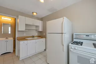 429 Center St, Clearfield, UT 84015 - Photo 11