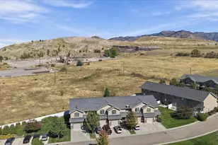 221 E 700 N, Smithfield, UT 84335 - Photo 41