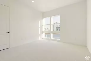 1116 W Gossamer Ln, Saratoga Springs, UT 84045 - Photo 17