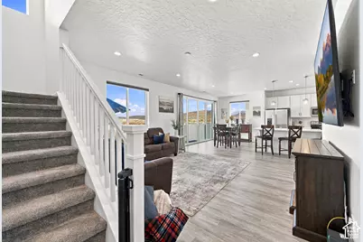 1333 E Wilbur Ln N, Eagle Mountain, UT 84005 - Photo 7