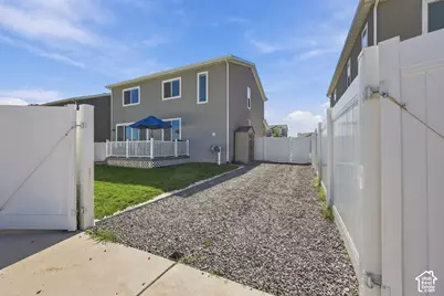 1333 E Wilbur Ln N, Eagle Mountain, UT 84005 - Photo 33