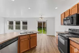 1282 N Lily Pad Dr, Spanish Fork, UT 84660 - Photo 11