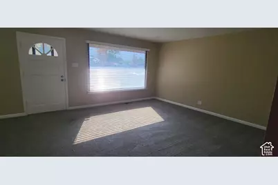 9506 S Garnet Dr E, White City, UT 84094 - Photo 9