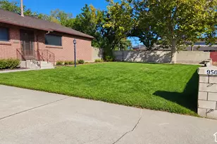 9506 S Garnet Dr E, White City, UT 84094 - Photo 7