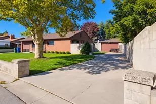 9506 S Garnet Dr E, White City, UT 84094 - Photo 3