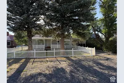 260 N 100 W, Panguitch, UT 84759 - Photo 1