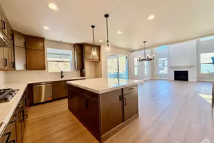 1595 W Canyon Rim Rd, Lehi, UT 84048 - Photo 11