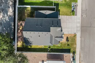2706 W Maple St, Mapleton, UT 84664 - Photo 25