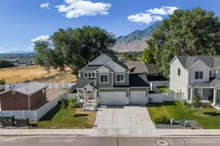 2706 W Maple St, Mapleton, UT 84664 - Photo 23