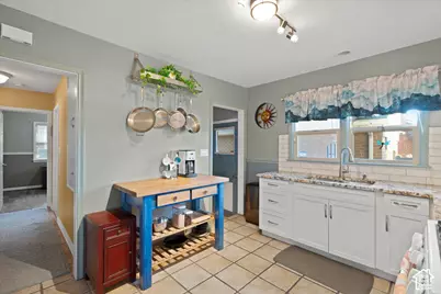 121 W Garden View Dr., Midvale, UT 84047 - Photo 11