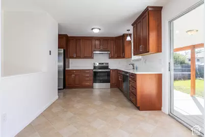 5119 W 6435 S, West Jordan, UT 84081 - Photo 7