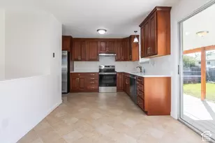 5119 W 6435 S, West Jordan, UT 84081 - Photo 7