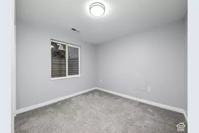 2119 E Oak Ln, Layton, UT 84040 - Photo 41