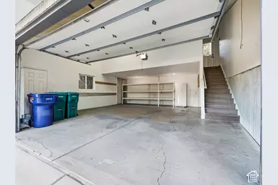 2119 E Oak Ln, Layton, UT 84040 - Photo 13