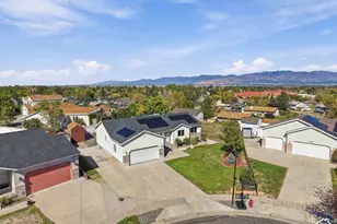 5264 W Vista Ridge Circle, Salt Lake City, UT 84118 - Photo 5