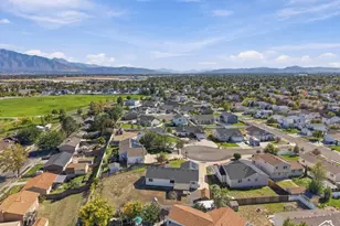 5264 W Vista Ridge Circle, Salt Lake City, UT 84118 - Photo 7