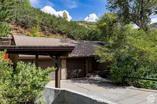 290 N Margarethe Ln, Salt Lake City, UT 84108 - Photo 3