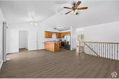 4232 W 5950 S, Roy, UT 84067 - Photo 7