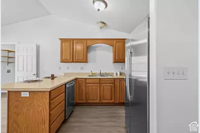 4232 W 5950 S, Roy, UT 84067 - Photo 11